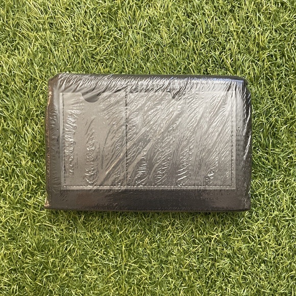 2022 Ford MUSTANG Coupe & Convertible Owners Manual - Picture 3 of 7